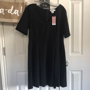 Vineyard vines black dress